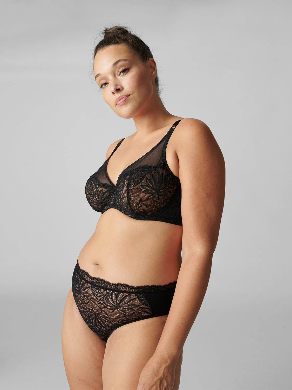 Exotica Full Coverage Plunge - Black