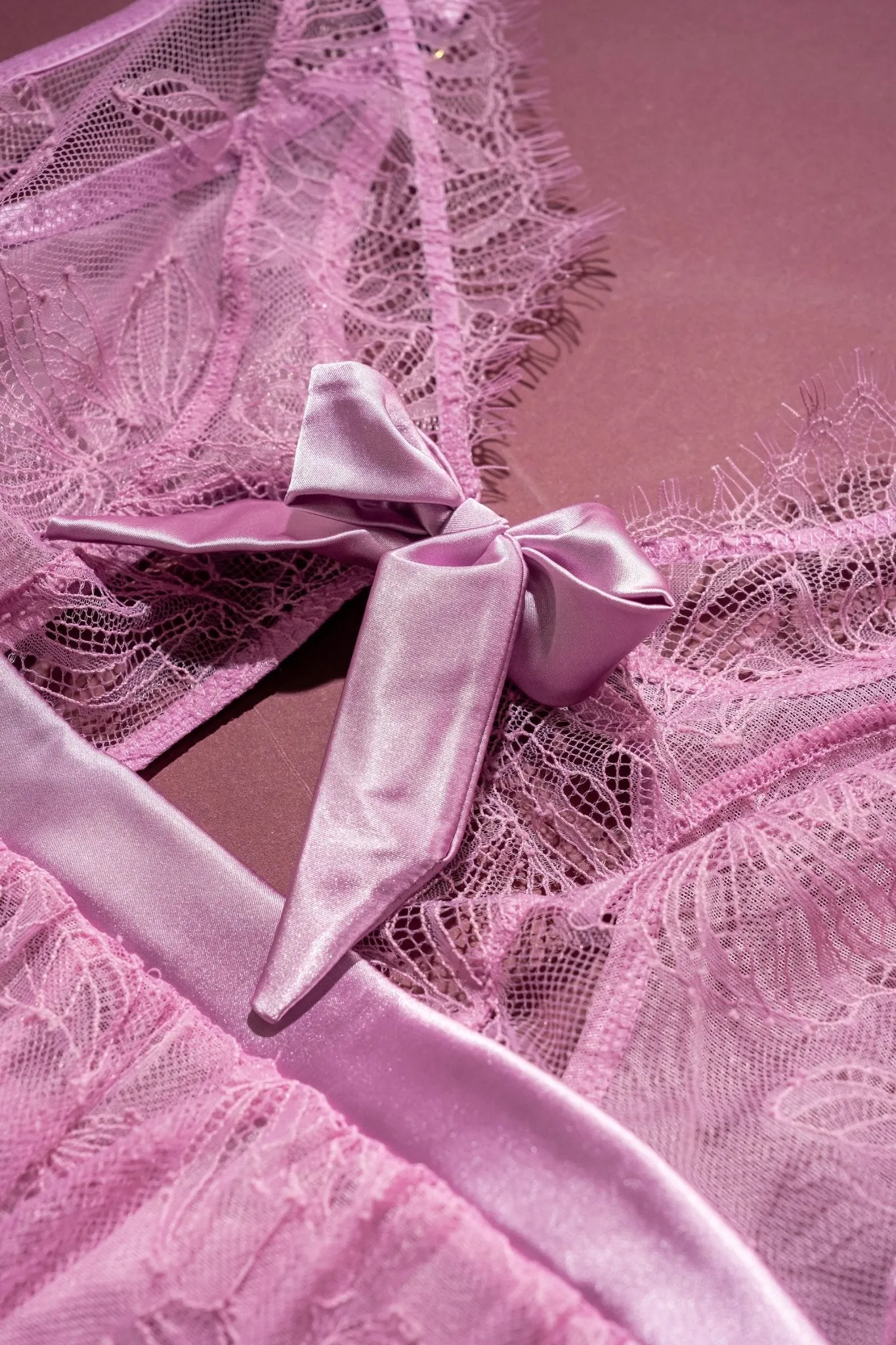 Eyelash Lace Crotchless Teddy - Lilac