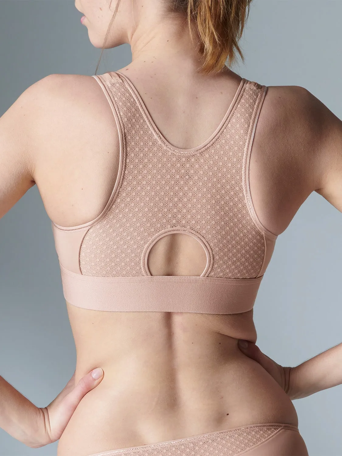 Harmony Medium Impact Wireless Sports Bra - Yogi Pink