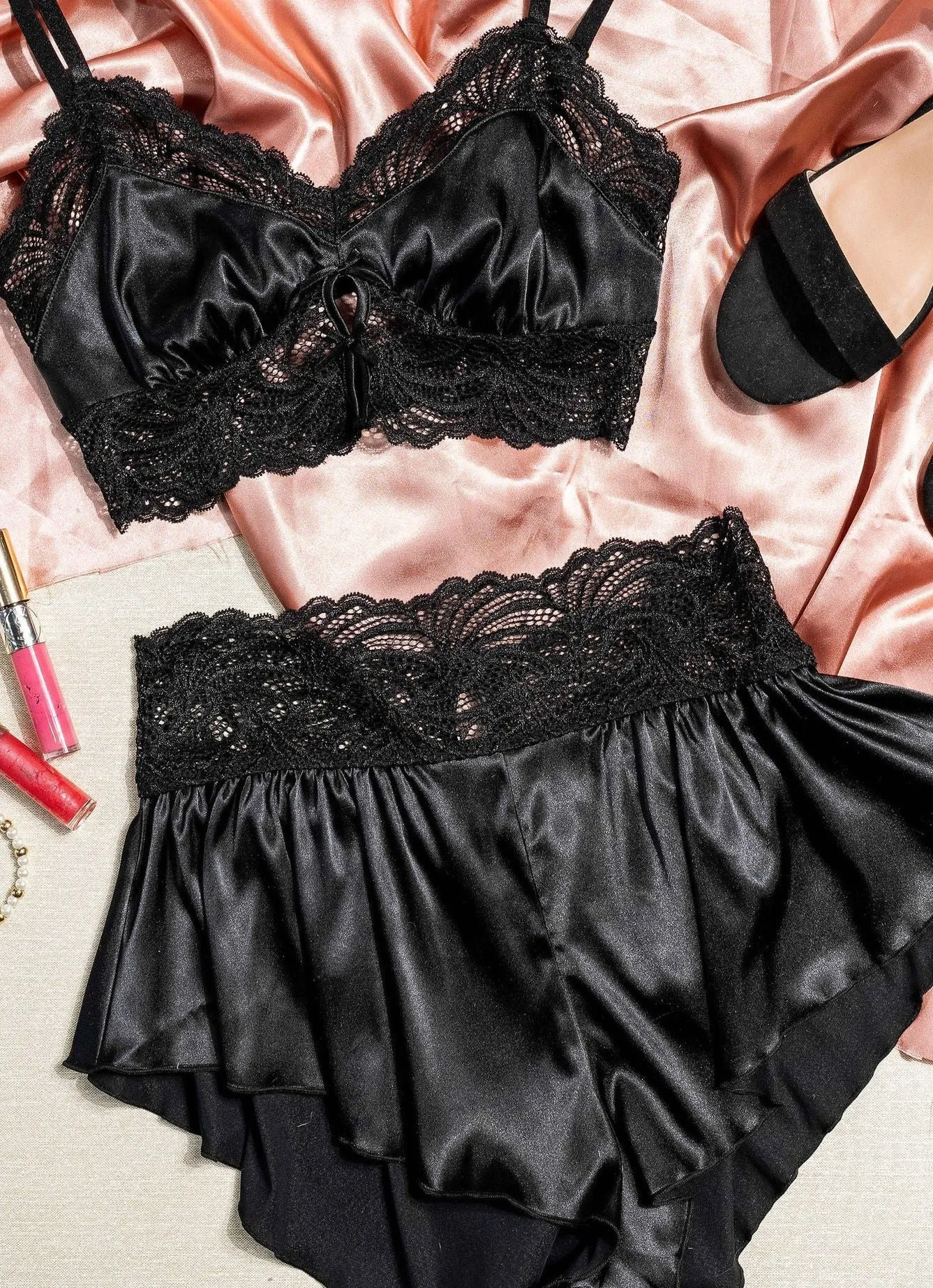 High Waist Lacy Satin Tap Shorts - Black