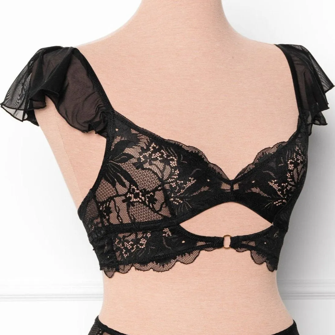Lace & Mesh Keyhole Bralette - Black