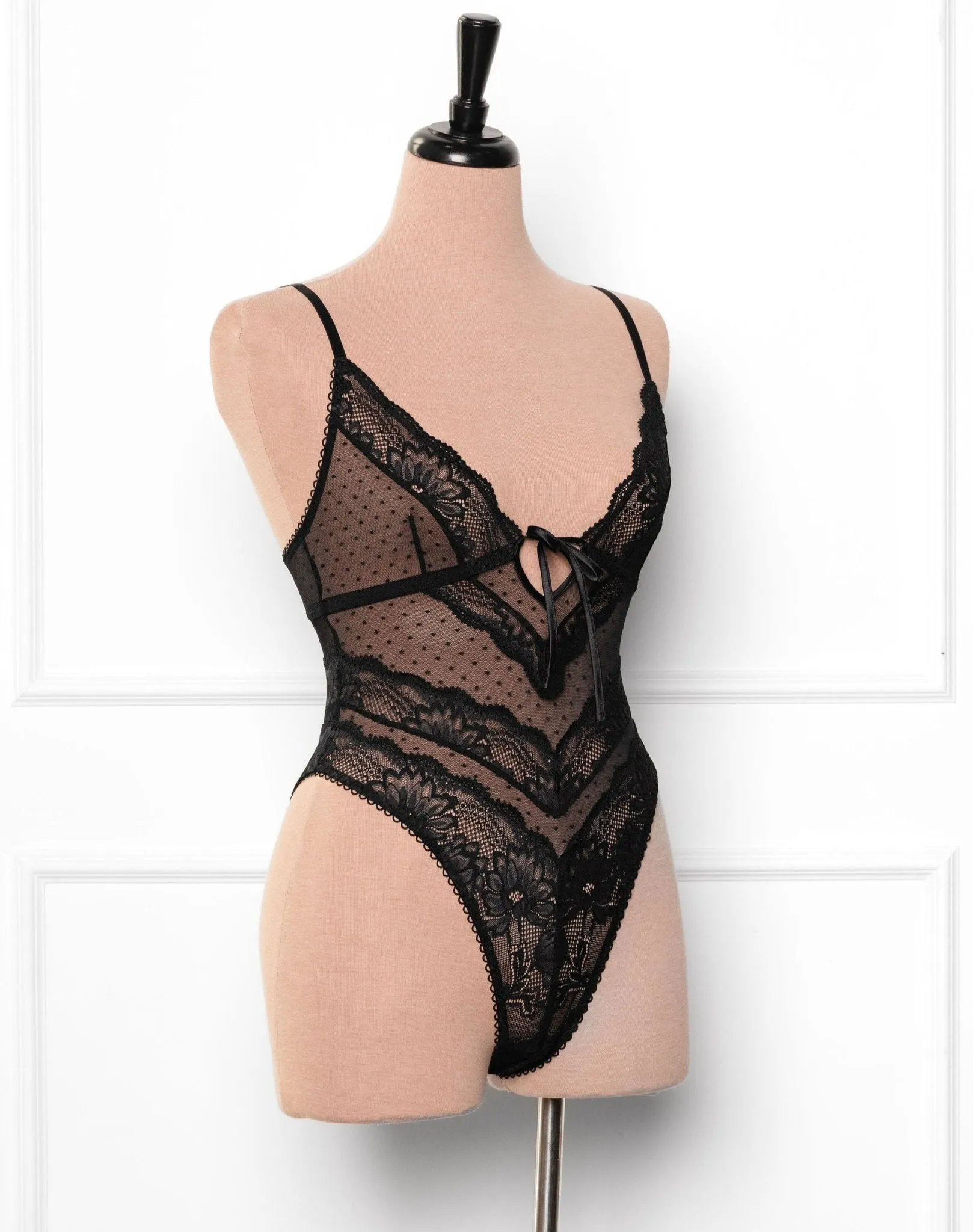 Lacy High Leg Crotchless Teddy - Black