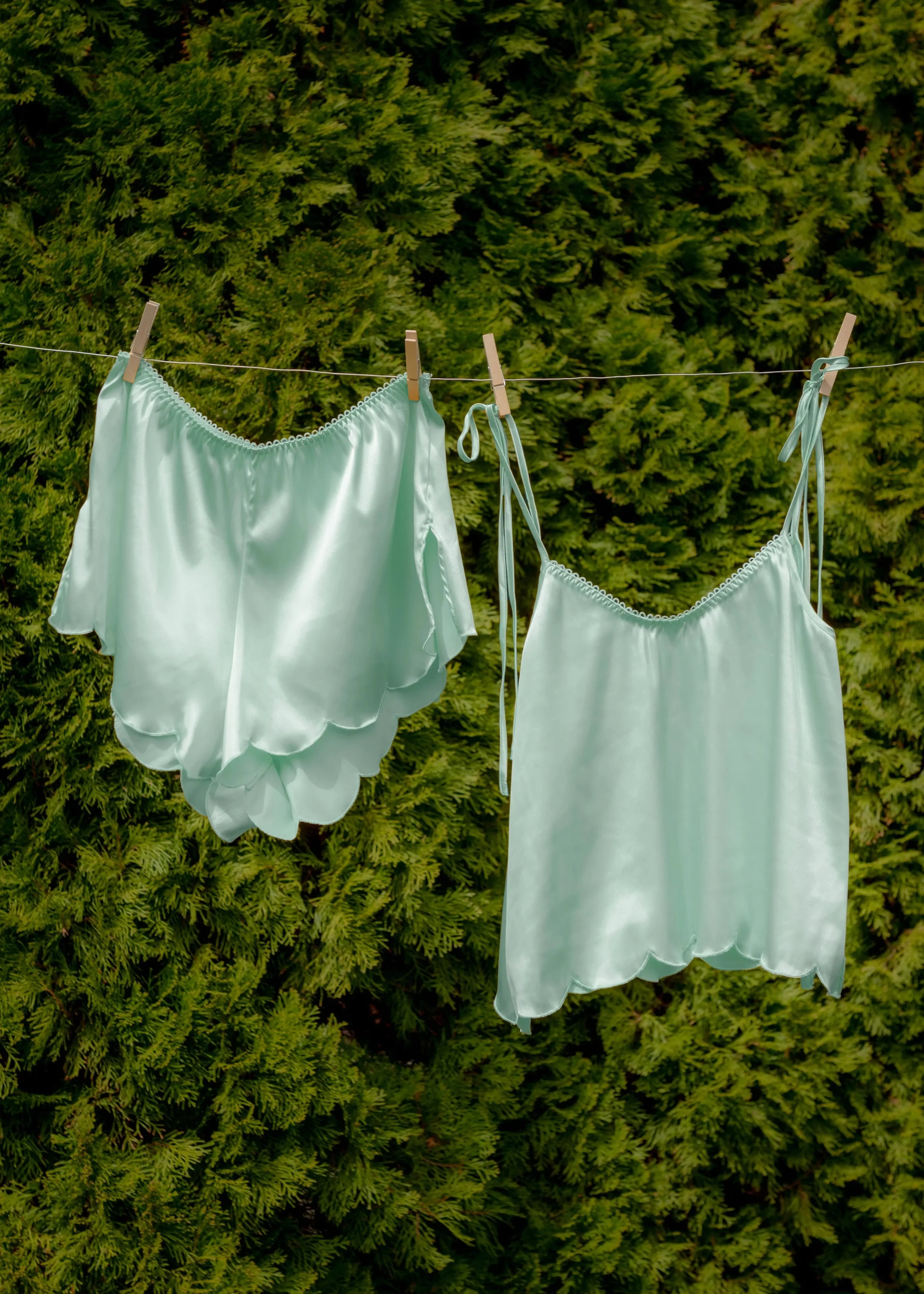 Scalloped Embroidered Satin Shorts - Mint Julep